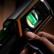 TOUGHBUILT NIVEAU À BULLE ECLAIRÉ MAGNÉTIQUE 23CM - TB-H2-L-M23-LH-M