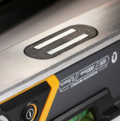 TOUGHBUILT NIVEAU À BULLE ECLAIRÉ MAGNÉTIQUE 23CM - TB-H2-L-M23-LH-M