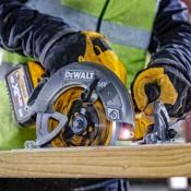 SCIE CIRCULAIRE XR FLEXVOLT 54V BRUSHLESS 190 MM DEWALT DCS578NT-XJ