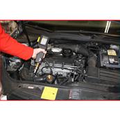 TESTEUR DE COMPRESSION ENREGISTREUR POUR MOTEUR ESSENCE - KS TOOLS